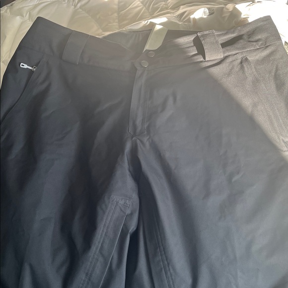 Patagonia Black Insulated Snow Pants Ski pants - Picture 5 of 7